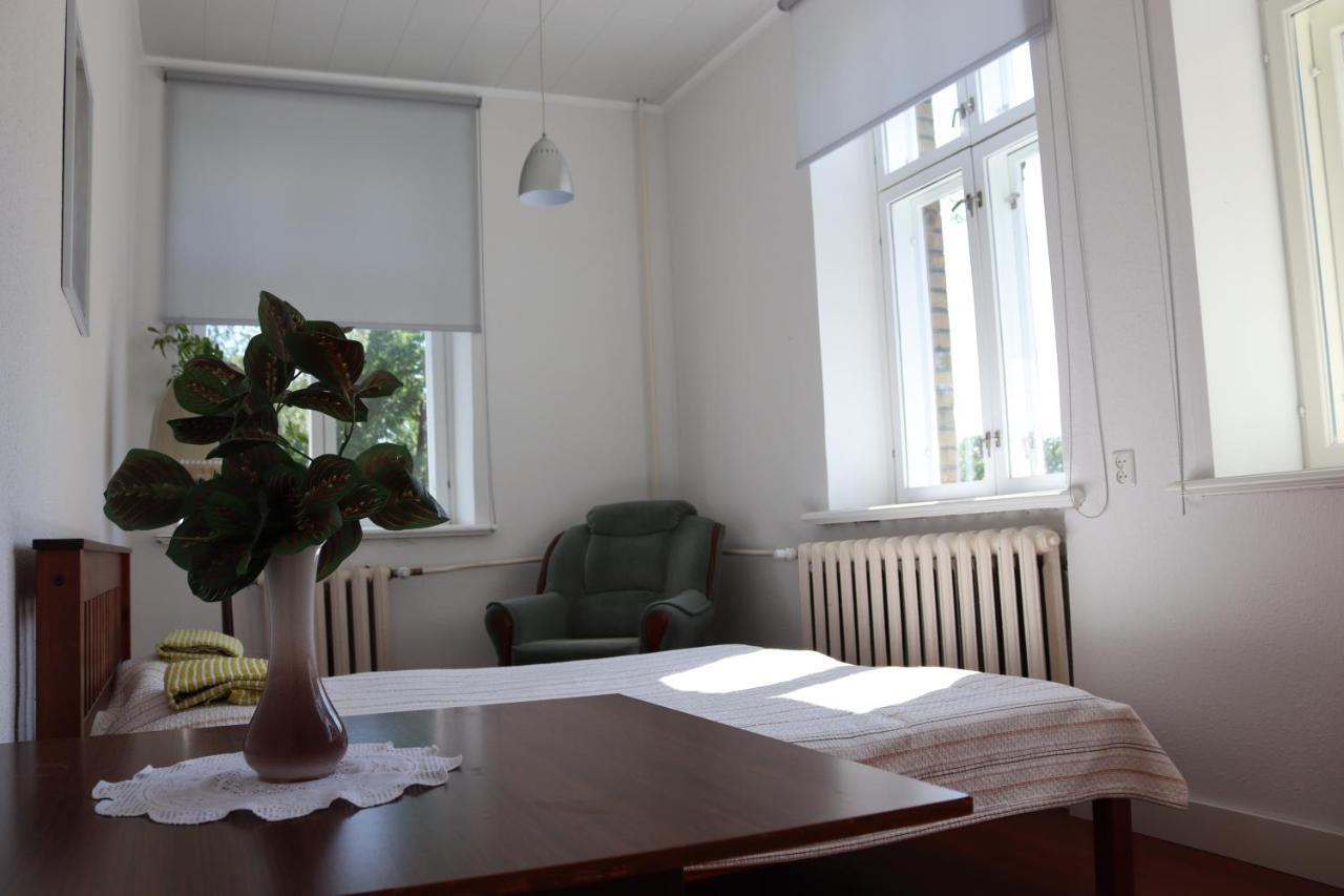 Hostel Louna Pärnu Buitenkant foto