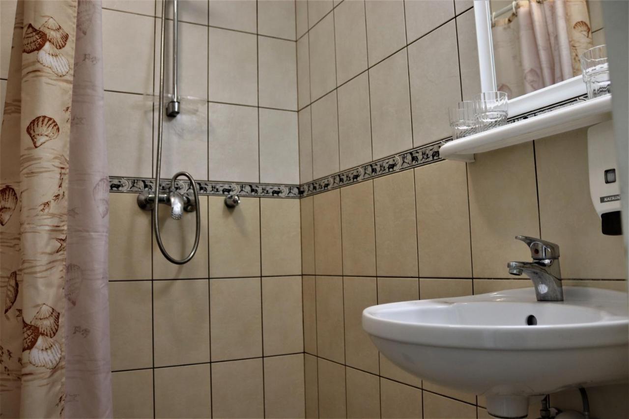 Hostel Louna Pärnu Buitenkant foto
