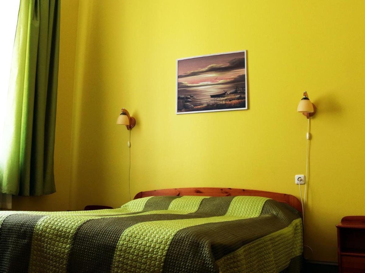 Hostel Louna Pärnu Buitenkant foto