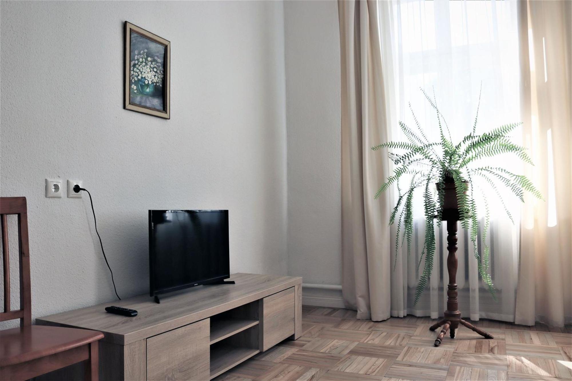 Hostel Louna Pärnu Buitenkant foto